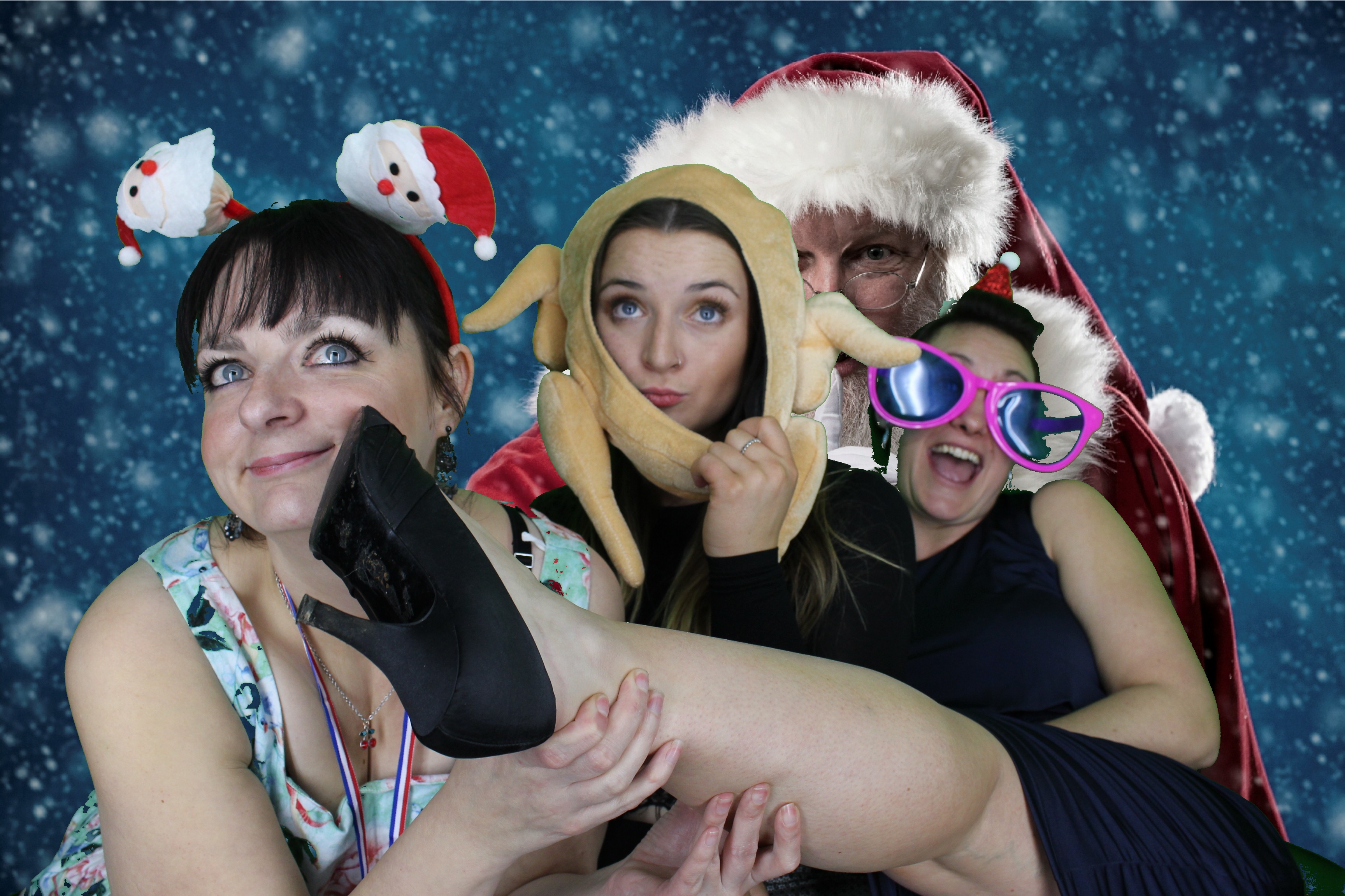 Aster Christmas Party  | View more photos from the event at gallery.myphotoboothexperience.co.uk/u/MyPhotoBoothExperienceLtd/Aster-Christmas-Party